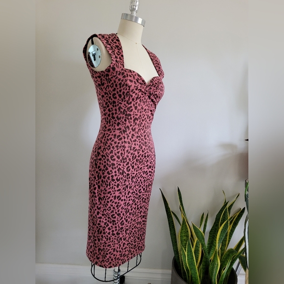 NECESSARY OBJECTS retro pin-up girl style dress in pink and black leopard print - Picture 11 of 12